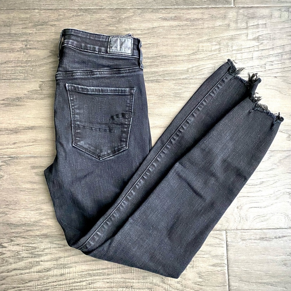 AEO- Ne(x)t Level Ripped Hi- Rised Jegging - Picture 5 of 5